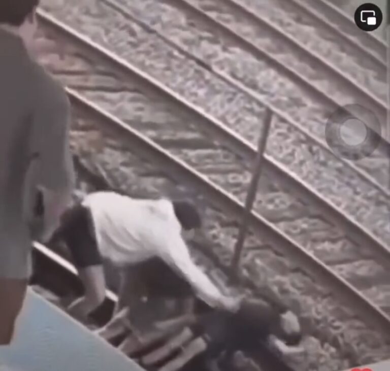 VIDEO: Two Teenagers Electrocuted by 600 Volts as They Sit on Electrified Rail