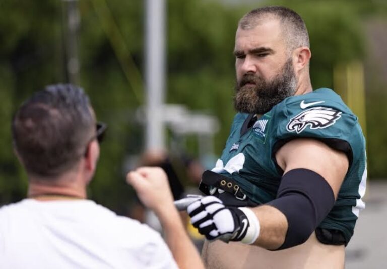 Eagles Colts Fight Video: Eagles and Colts Clash in a Violent Brawl During Joint Practice